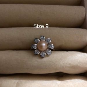 Driving miss daisy ring